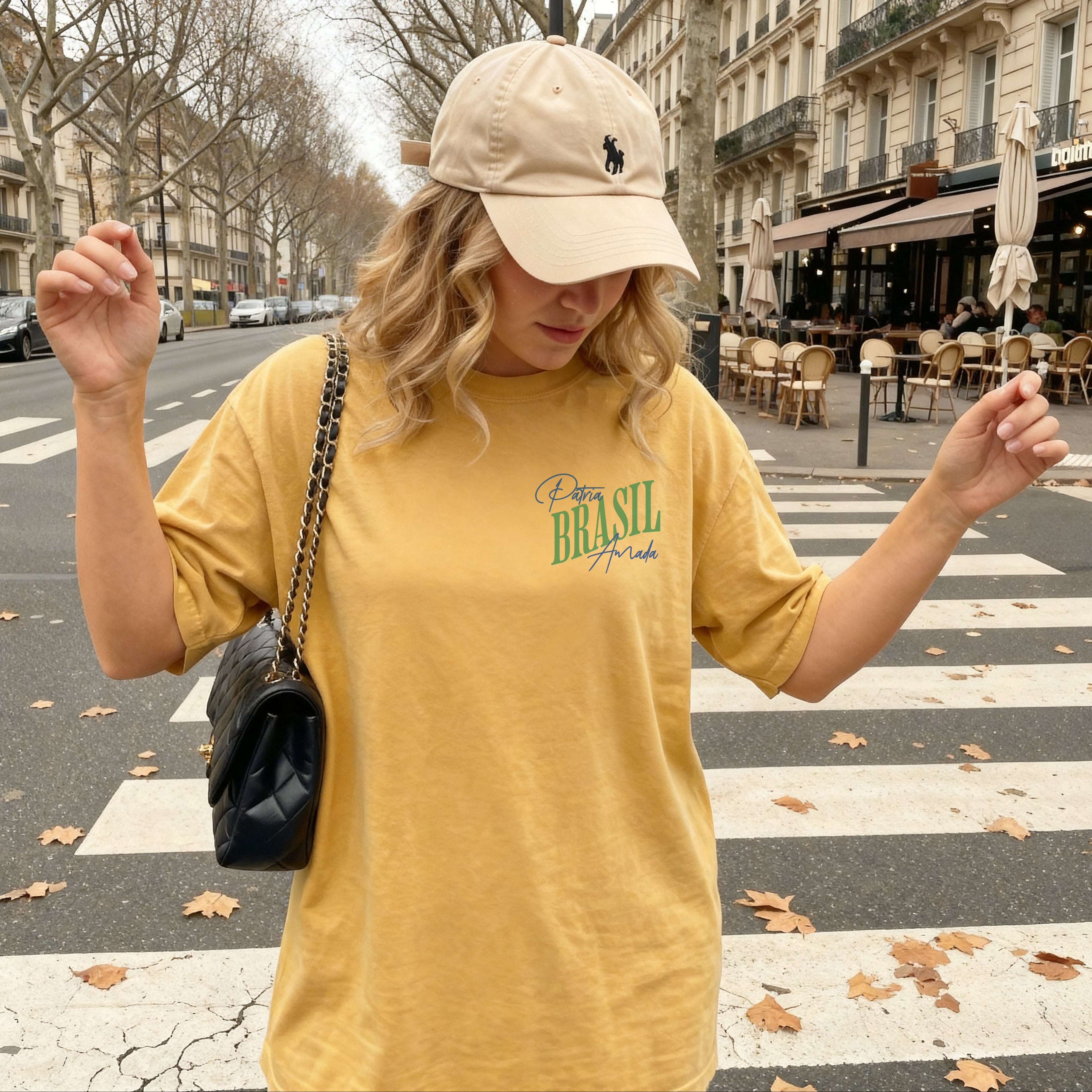Pátria Amada Rumo ao Hexa Brasil T-Shirt